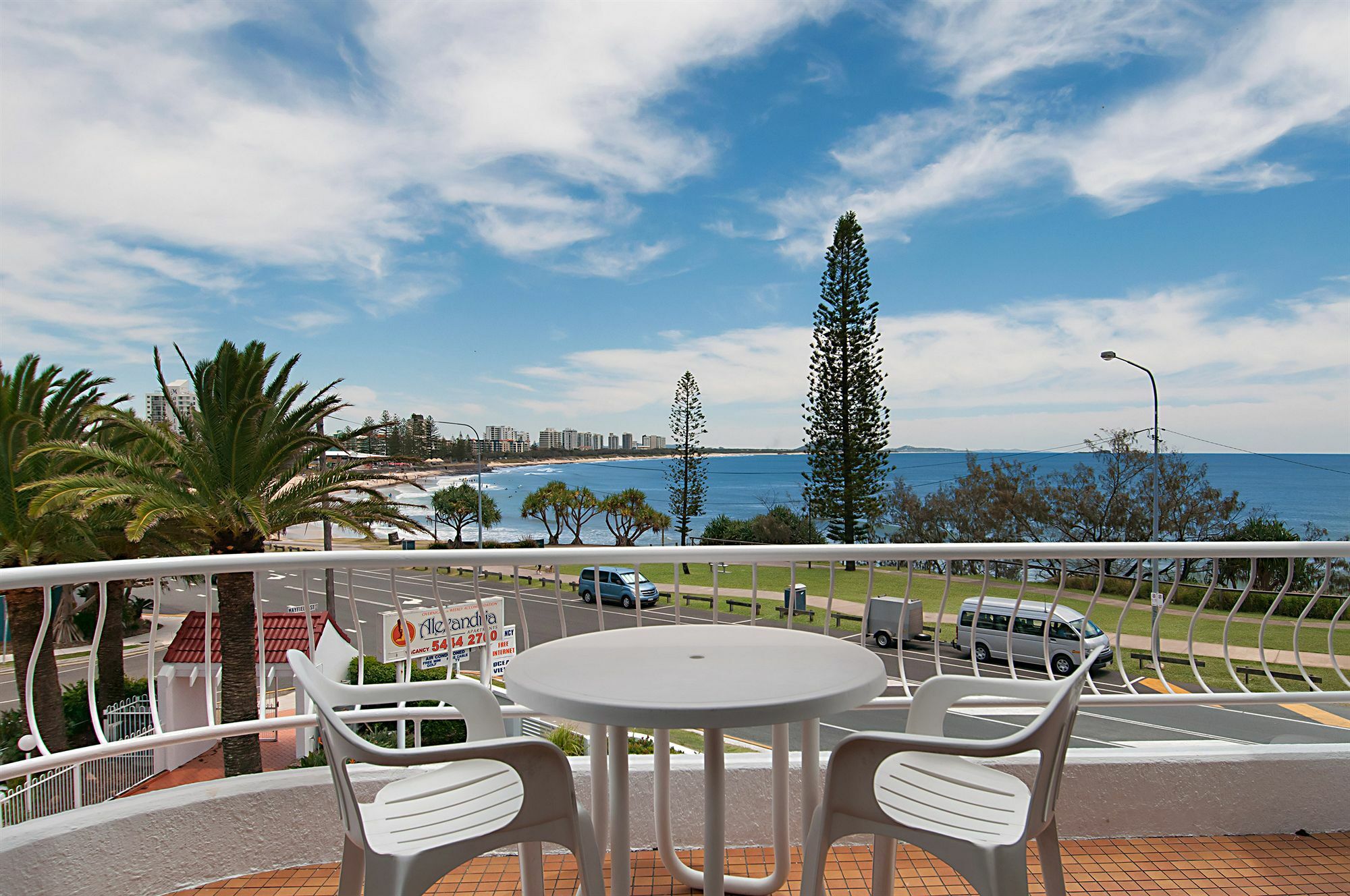 Alexandria Apartments Alexandra Headland Esterno foto